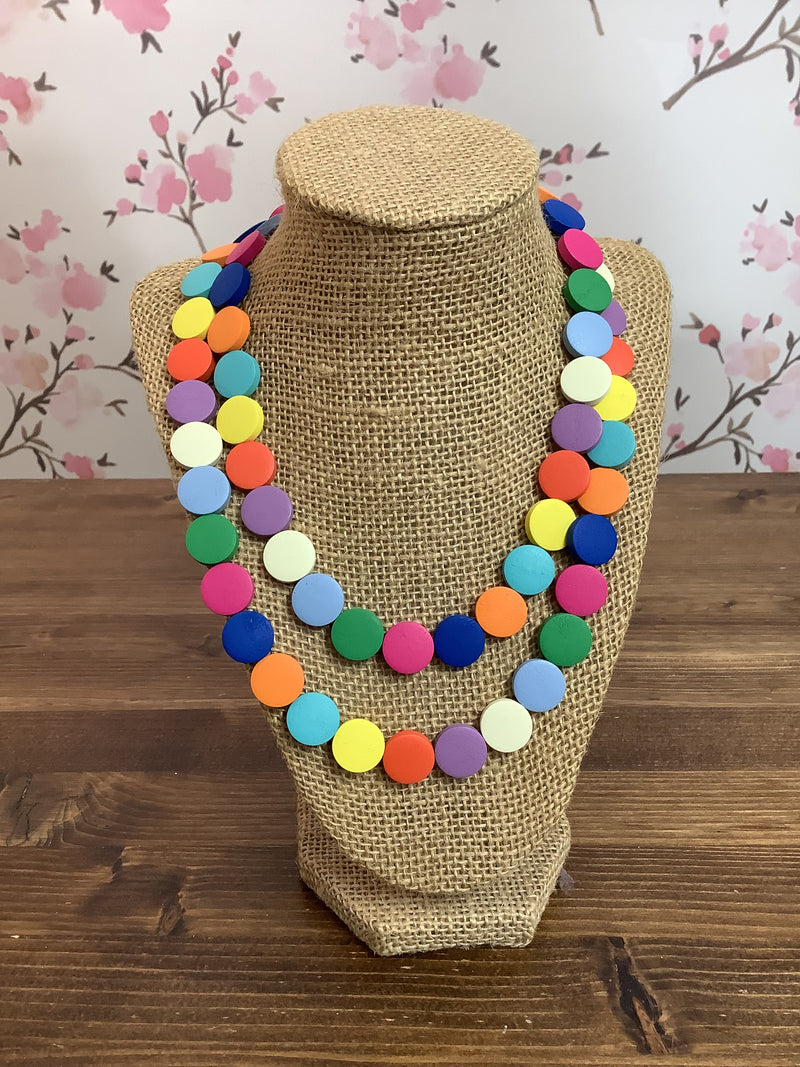 MULTICOLOR WOOD DISC NECKLACE
