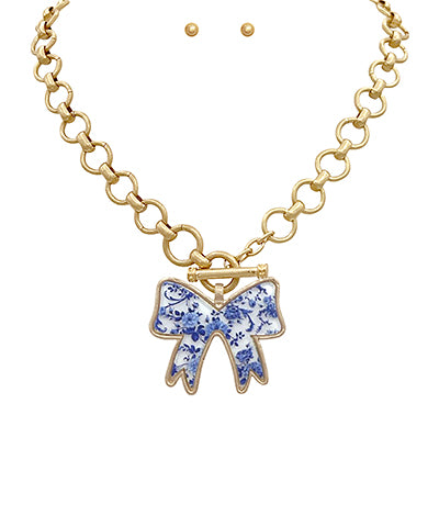 Blue Bow Necklace With Chinoiserie Print