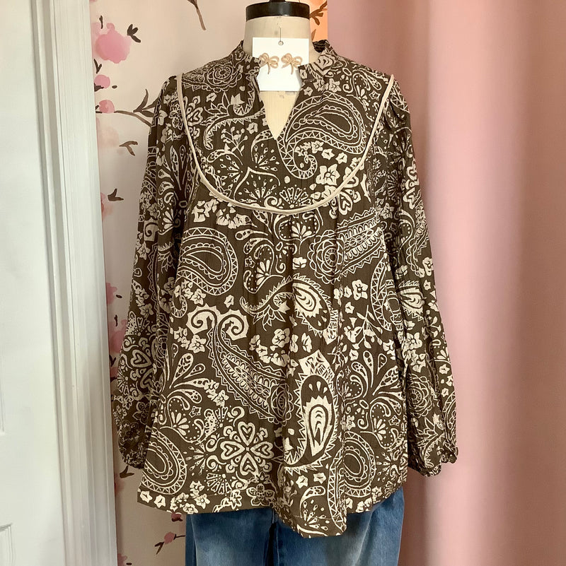 Taupe and Ivory Top Plus Size Curvy