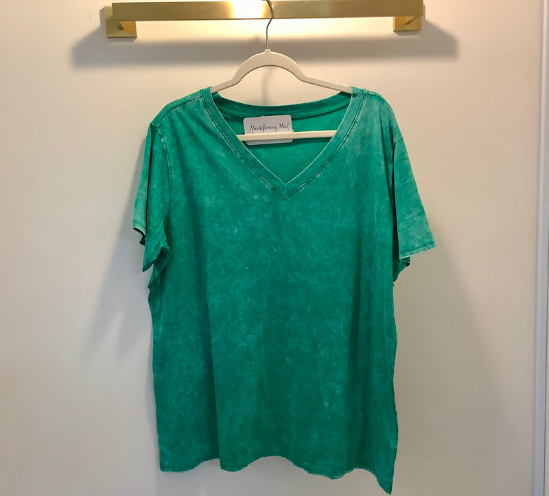 Kelly Green Washed Short Sleeve V-Neck Top Plus Curvy